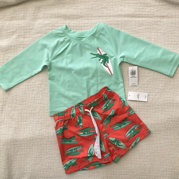Infant Rashgaurd and Trunks Alligator Print by Old Navy size 6-12 months - Picture 1 of 3